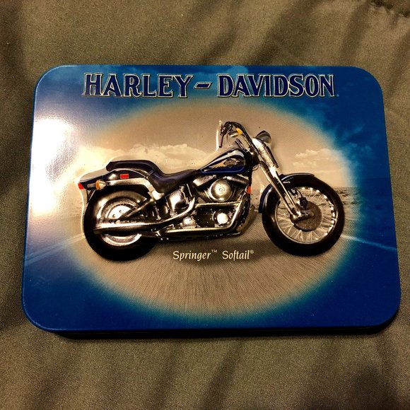 Harley-Davidson 2 Pack Playing Cards in Tin - Picture 2 of 8